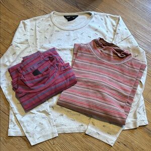 Bundle of three Woolrich Women's long sleeve Tops